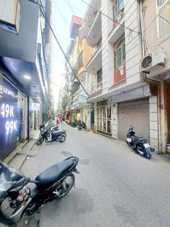 25 TỶ ,5T,57M2 MẶT PHỐ ĐÔNG CÁC,LÔ GÓC,DÂN XÂY KIÊN CỐ,KINH DOANH SẦM UẤT THỜI TRANG,ĐỒ HIỆU,2 MẶT