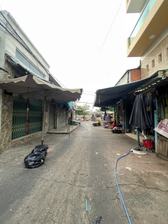 Bán Nhà ngay Chợ Tân Thuận Q7 113m2 giá 5.5 tỷ