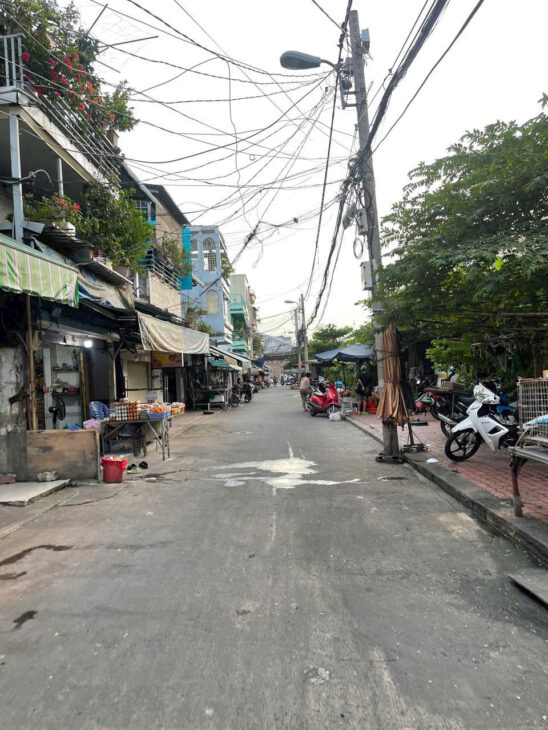 Bán Nhà ngay Chợ Tân Thuận Q7 113m2 giá 5.5 tỷ
