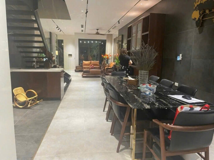 BÁN NHÀ PHÂN LÔ HOÀNG QUỐC VIỆT, ÔTÔ TRÁNH, KINH DOANH, 2 MẶT THOÁNG, DT 65M2, GIÁ 16 TỶ 750