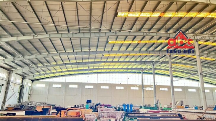 XT256 xưởng sản xuất công nghiệp nhẹ, kho bãi chứa hàng, kết cấu khung thép kiên cố