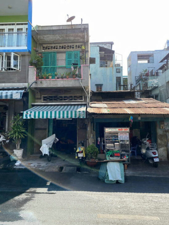 Nhà Mặt Tiền Gốc, Nguyễn Tiểu La Quận 10, 35m2 Cấp4 sổ vuông ,Hoàn Công Đủ Dưới 11 tỷ TL