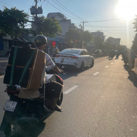 Bán đất mặt tiền 15x40m giá chưa tới 25 tỷ Đường Phan Văn Hớn