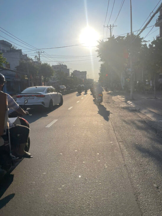 Bán đất mặt tiền 15x40m giá chưa tới 25 tỷ Đường Phan Văn Hớn