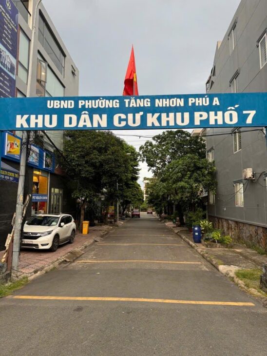 Bán nhà gần ngã tư Thủ Đức 5 phút ra trung tâm – tiện ở & kinh doanh buôn bán hoặc mở VP cty