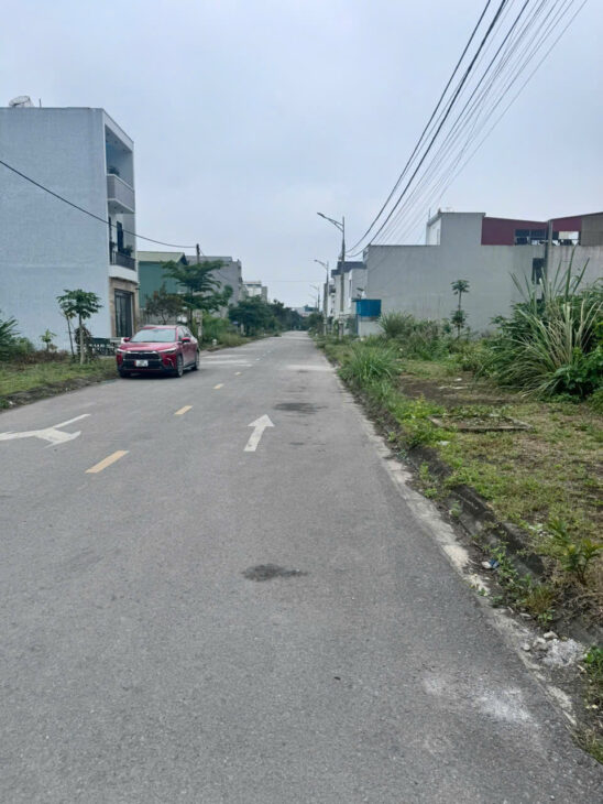 bán 2 lô đất cho bác ruột. S 210 1 lô , 2 lô liền kề là 420M . đất tại khu đô thị đồng văn xanh