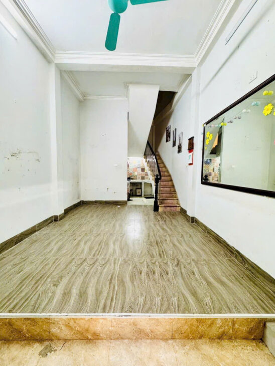 BÁN NHÀ TRONG NGÕ PHỐ TRẦN ĐẠI NGHĨA , TIỆN KINH DOANH , Ở ĐẸP , DT 30M2 , 6,35 TỶ