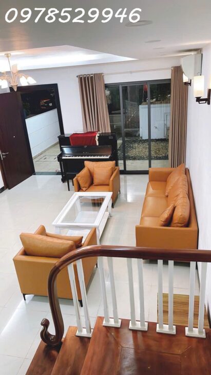 Cần cho thuê biệt thự liền kề Gamuda Gardens, 120m2, mặt tiền 5.5m, 3 tầng, 5 phòng ngủ, full nội