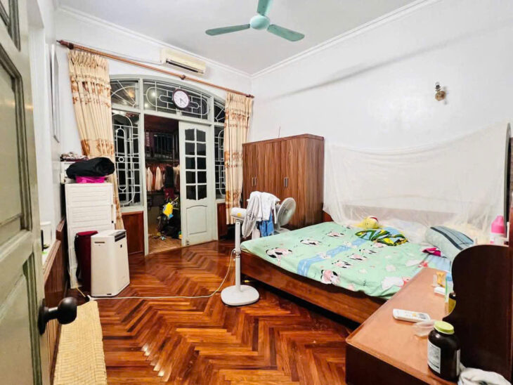 bán nhà Nam từ liêm, mặt ngõ thông, ô tô qua nhà, kinh doanh đỉnh, 55x 4 tầng . Giá 12,2 tỉ