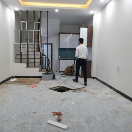 BÁN NHÀ TẢ THANH OAI – GÂN CẦU BƯƠU, GẦN VIỆN 103 – 31,5M2 5 TẦNG MT4,4M GIÁ HƠN 4 TỶ