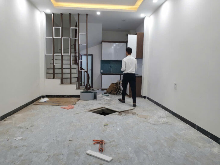 BÁN NHÀ TẢ THANH OAI – GÂN CẦU BƯƠU, GẦN VIỆN 103 – 31,5M2 5 TẦNG MT4,4M GIÁ HƠN 4 TỶ