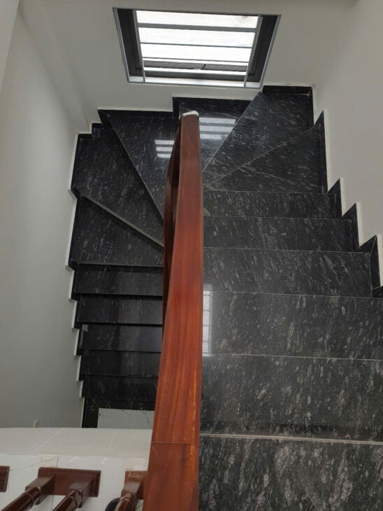 BÁN NHÀ TẢ THANH OAI – GÂN CẦU BƯƠU, GẦN VIỆN 103 – 31,5M2 5 TẦNG MT4,4M GIÁ HƠN 4 TỶ