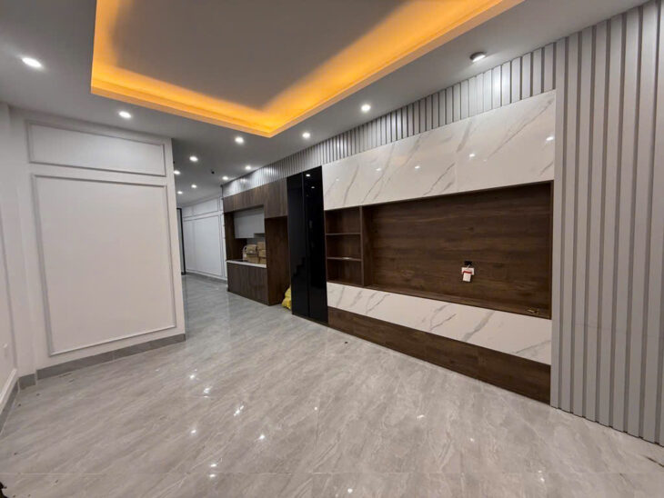 BÁN NHÀ PHƯƠNG LIỆT, THANH XUÂN. 65M2 7 TẦNG MT 4M GIÁ 13,5 TỶ- 15M RA MẶT PHỐ-MẶT NGÕ NÔNG THẲNG
