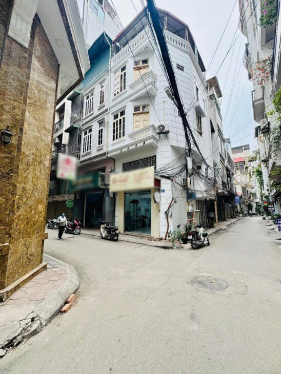 MẶT NGÕ NGUYÊN HỒNG – 20M RA PHỐ – PHÂN LÔ VỈA HÈ, ÔTÔ TRÁNH – GIÁ 16 TỶ