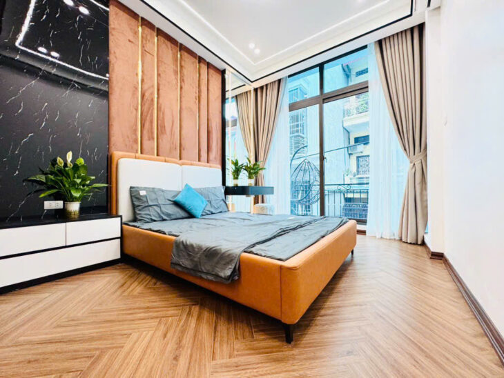 BÁN NHÀ VŨ TÔNG PHAN, THANH XUÂN. 45M2 4 TẦNG GIÁ 8,8 TỶ- Ô TÔ ĐỖ CỬA – NHÀ ĐẸP FULL NỘI THẤT