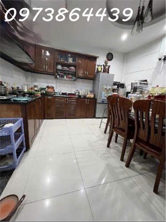 BÁN NHÀ PHỐ 4 TẦNG TRUNG TÂM QUẬN 1- LÊ THỊ RIÊNG- P.BẾN THÀNH-NGANG 4,8M X 14M- 5PN – 4WC – GIÁ 23