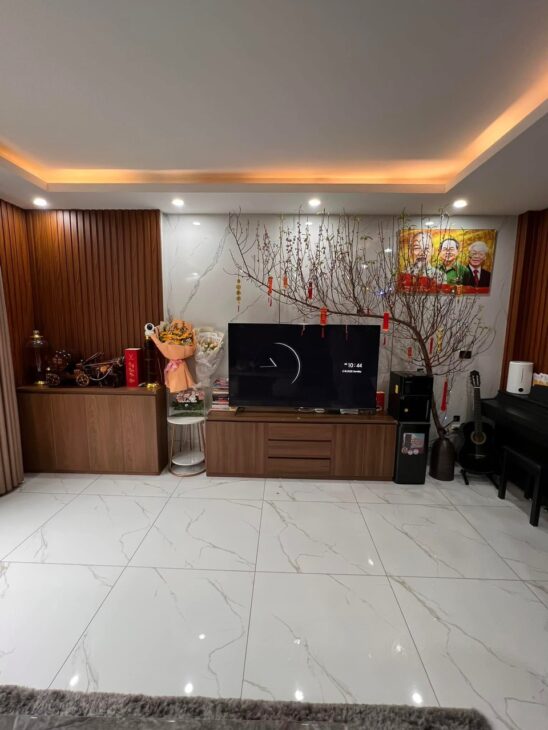 MẶT NGÕ QUANG TRUNG – PHÂN LÔ VỈA HÈ, ÔTÔ TRÁNH – 6 TẦNG THANG MÁY – GIÁ 21 TỶ