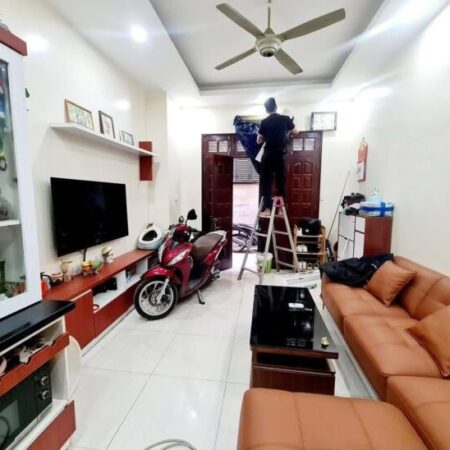 LÔ GÓC HOÀNG NGÂN – NGÕ NÔNG, ÔTÔ CON ĐỖ CỬA – GIÁ 7 TỶ