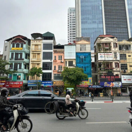 Bán nhà Tây Sơn, Đống Đa – ô tô tránh – Toà nhà văn phòng 110m -30m ra phố