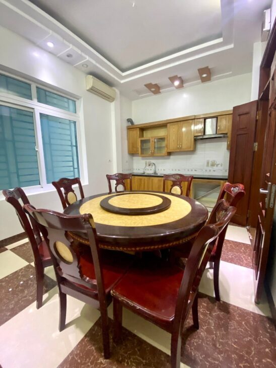 MẶT NGÕ TRẦN QUỐC HOÀN – 15M RA PHỐ – NGÕ ÔTÔ TRÁNH, KINH DOANH MỌI LOẠI HÌNH – GIÁ 19 TỶ