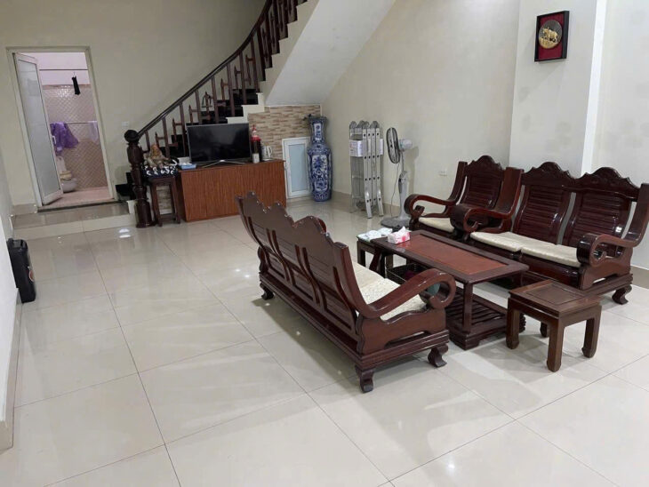 mặt phố Đống Đa,31 tỷ,80m2,mt5m,phân lô ,vỉa hè,kinh doanh sầm uất,sổ vuông A4