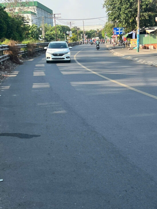 NHÀ 1 TRỆT 1 LẦU 80M2 + 4 PHÒNG TRỌ – SÁT CHỢ DĨ AN 2 – KẾ BÊN KCN – GIÁ MỀM ĐẦU TƯ!