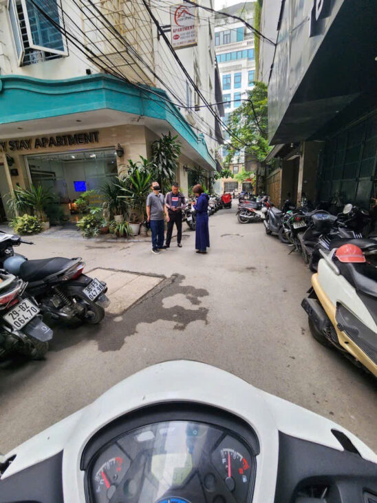 Phân lô oto tránh,thông mấy ngả đường to,kinh doanh víp nhất Đống Đa, Hoàng Cầu,Chùa Láng, Láng