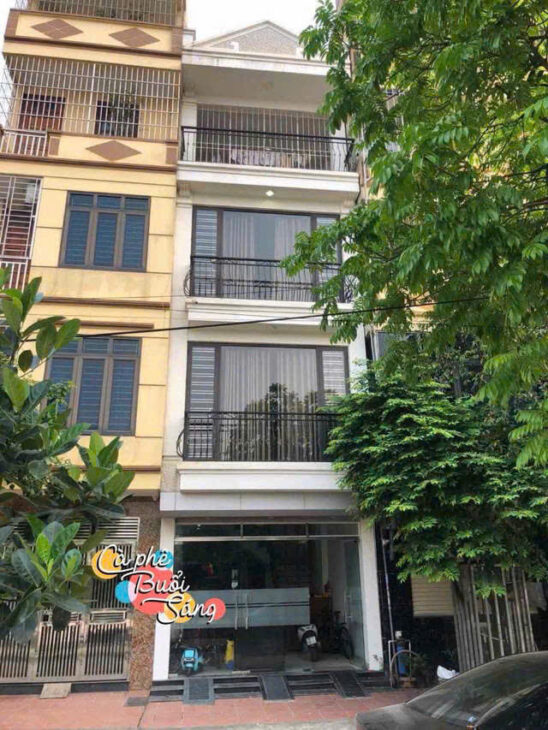 CHỦ CẦN BÁN CĂN NHÀ 5 TÂNG QUỐC LỘ 21 BA LA HÀ ĐÔNG HÀ NỘI