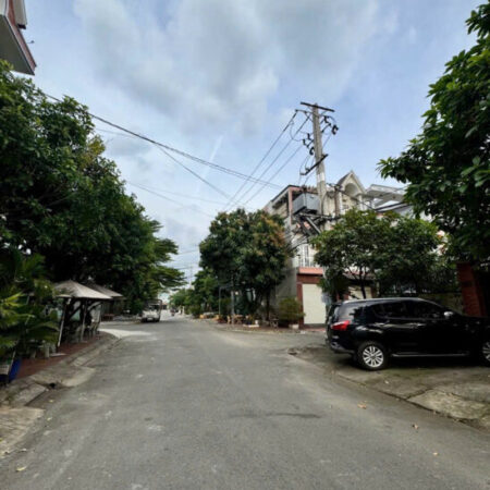 ???? CƠ HỘI VÀNG – NHÀ ĐẸP 1 TRỆT 1 LẦU TẠI HÓC MÔN, GIÁ CHỈ 5.5 TỶ!