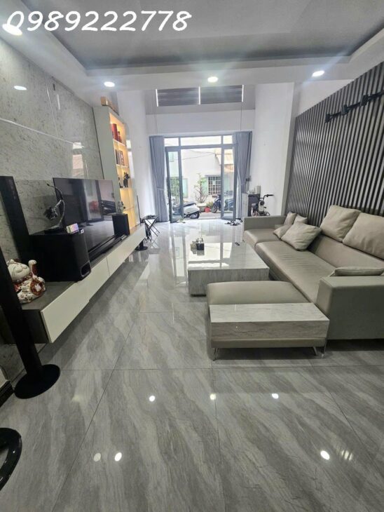 CHDV CAO CẤP TRẦN HƯNG ĐẠO – QUẬN 5 – HXH – SÁT MT – GẦN 70M2 – 5 TẦNG SIÊU ĐẸP – 7PN-7WC- 2 SÂN