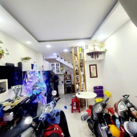 Bán nhà Núi Thành, gần Trường Chinh, Tân Bình, full nội thất, 3.5×7 – 4 tầng, chỉ hơn 3 tỷ