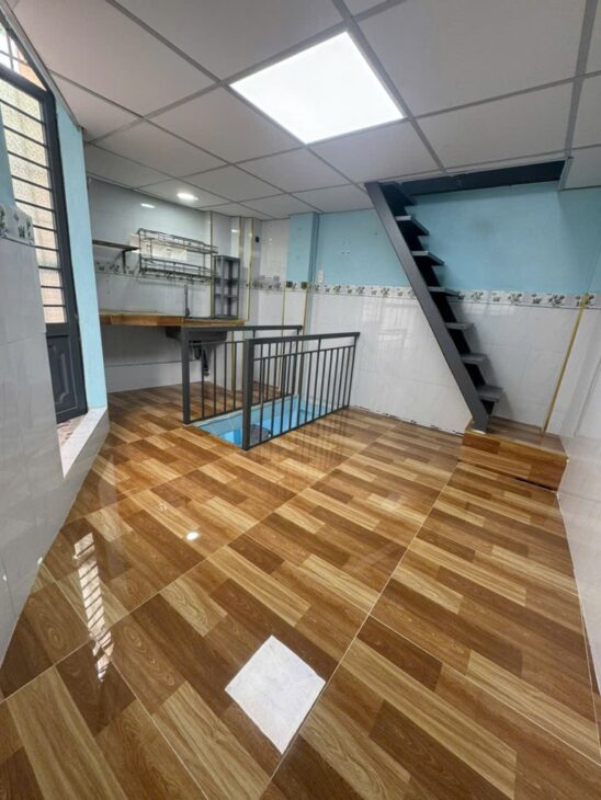 Bán nhà Âu Cơ, Phú Trung, Tân Phú, 3.4×3.6 – 3 tầng, chỉ hơn 1 tỷ có sổ riêng