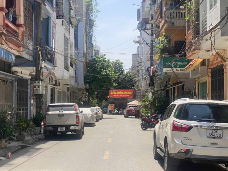 BÁN NHÀ MẶT PHỐ KNH DOANH Lý Thường Kiệt 40m2 4 tầng 4m 15.9 tỷ Hà Đông Hà Nội