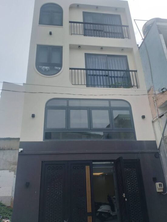 BÁN CĂN HỘ DỊCH VỤ 5 TẦNG DÒNG TIỀN 21TR/THÁNG -VỊ TRÍ ĐẮC ĐỊA TUYẾN KÊNH THAM LƯƠNG – CHỈ 5.8 TỶ