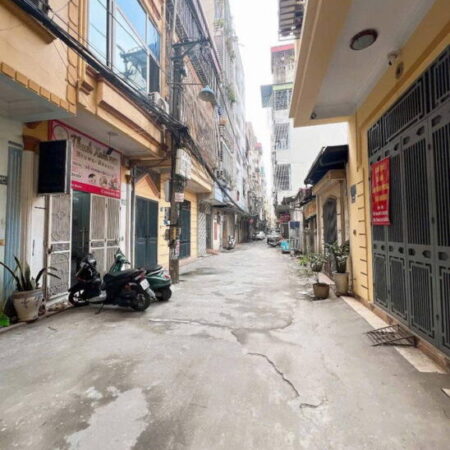 BÁN NHÀ MẶT PHỐ KINH DOANH THANG MÂY Chiến Thắng 64/70m2 5 tầng 4m 26.8 tỷ Hà Đông Hà Nội