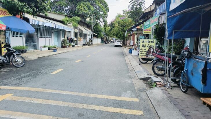 Bán nhà mặt phố Trịnh Hoài Đức, Q.9, 52m², 2 tầng, 4.5 tỷ, sổ hồng