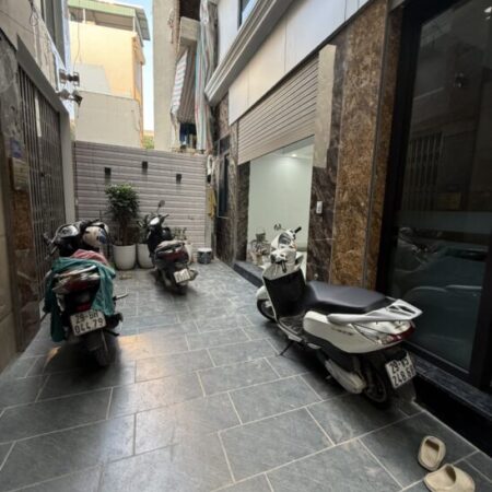 BÁN NHÀ TỰU LIỆT, THANH TRÌ, NGÕ 3 GÁC TRÁNH, GẦN PHỐ Ô TÔ TRÁNH, 37M2, 6.8TỶ(CTL) BÁN NHÀ TỰU LIỆT, THANH TRÌ, NGÕ 3 GÁC TRÁNH, GẦN PHỐ Ô TÔ TRÁNH, 37M2, 6.8TỶ(CTL)