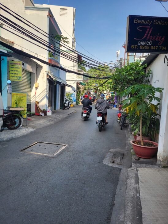 CHỈ TỪ 4 TỶ CÓ NGAY NHÀ MỚI ÂU DƯƠNG LÂN – TRUNG TẤM Q8 – XE HƠI NGỦ TRONG NHÀ – SỔ VUÔNG VỨC – CÓ