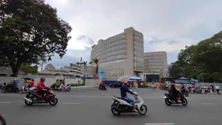 Bán nhà MTKD Nguyễn Thái Sơn 89m2 ngang 4.3m 3 tầng KD sầm uất cạnh BV 175 chỉ 19.8 tỷ