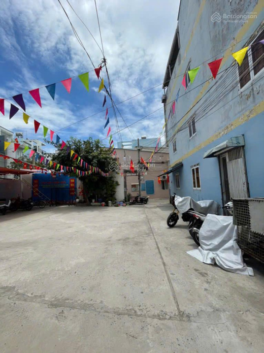 NHÀ HẺM Ô TÔ, 4×11, 4 TẦNG, 6PN, 4WC GẦN CẦU CHÀ VÀ QUẬN 8, KHÔNG QH – KHÔNG LỘ GIỚI