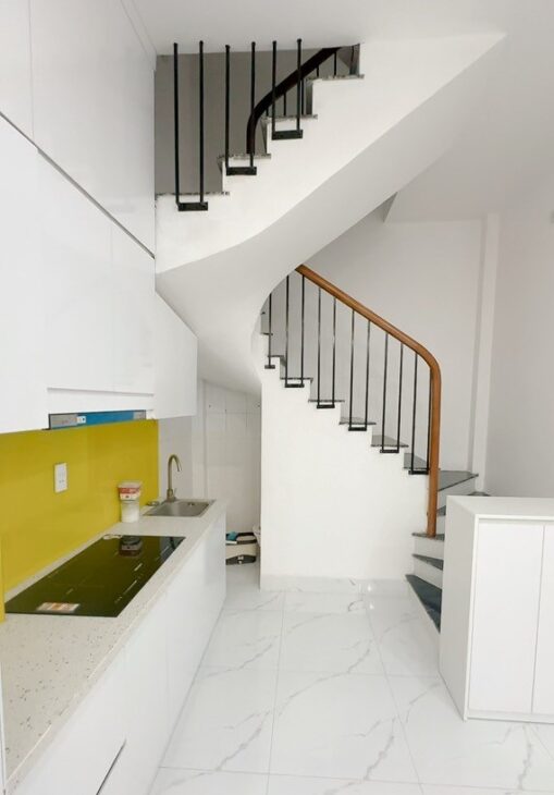 BÁN NHÀ HOÀNG VĂN THÁI, THANH XUÂN, LÔ GÓC, 3 BƯỚC RA PHỐ, 28M2, 6.7 TỶ(CTL)