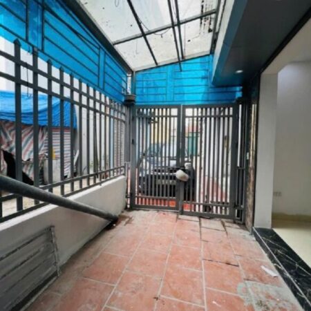 Bán Nhà 5 Tầng Đẹp Lung Linh, Trung Tâm Trâu Quỳ – Giá Chỉ 4,8 Tỷ!