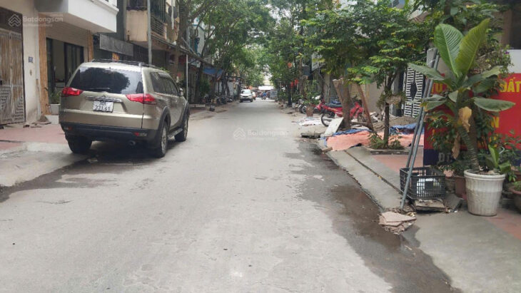 NHÀ LIỀN KỀ ĐÌA LÃO, KIẾN HƯNG 50M2, MT 4M, 10 TỶ