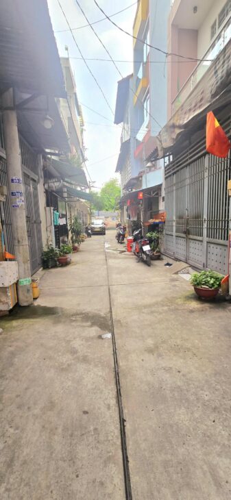 HẺM 6M THẲNG TRỤC – GẦN BV GIA ĐỊNH – NHÀ 5 TẦNG ĐẸP – KHU PHÂN LÔ – CHỈ NHỈNH 11 TỶ