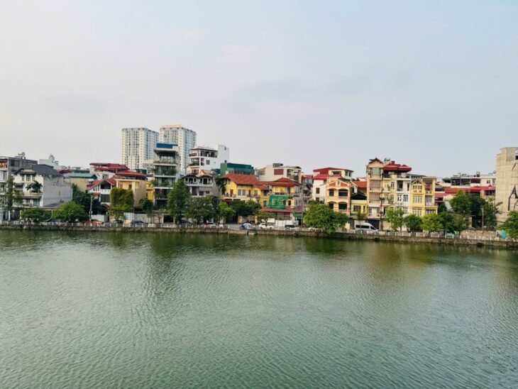 BÁN NHÀ BỒ ĐỀ 21 tỷ 82m VIEW HỒ KINH DOANH Ở PHÙ HỢP,LONG BIÊN HÀ NỘI