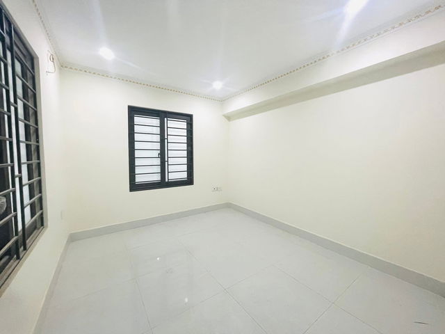 RẺ NHẤT THÁI THỊNH ĐỐNG ĐA 7.8 TỶ 51M NGÕ NÔNG VÀI BƯỚC RA MP THÁI THỊNH, CHỈ VIỆC XÁCH VALI VỀ Ở