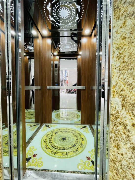 BOM TẤN KIM GIANG! KHÔNG GỌI NGAY – HỐI HẬN CẢ NĂM! NHÀ 40M 7 TẦNG – THANG MÁY – LÔ GÓC 2 MẶT TIỀN