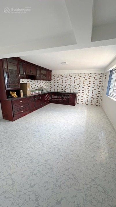 Mặt bằng KD sầm uất nhất khu vực Q. 8, 5 tầng (HC đủ) – 2 MT Tạ Quang Bửu, giá chỉ 16 tỷ TL