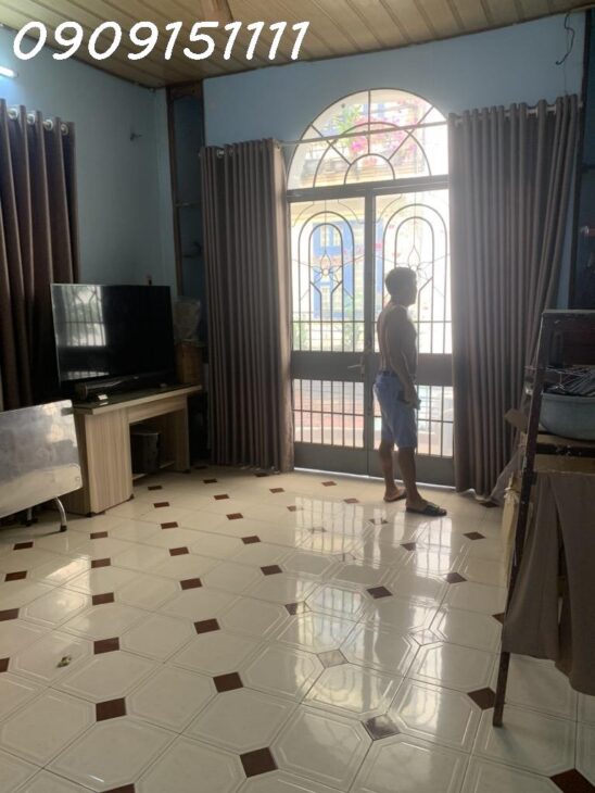 BÁN GẤP NHÀ 2 TẦNG- GẦN KHU HIM LAM- QUẬN 7- 75M2- CHỈ 8 TỶ