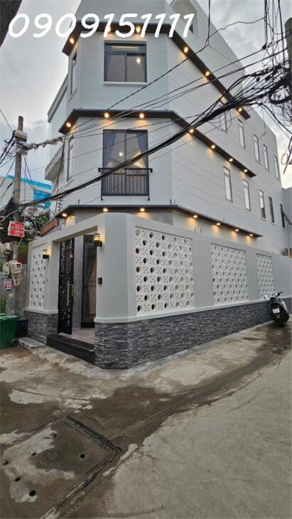 BÁN NHÀ LÔ GÓC- 4 TẦNG- PHẠM HỮU LẦU- QUẬN 7- 60M2- NHỈNH 6 TỶ